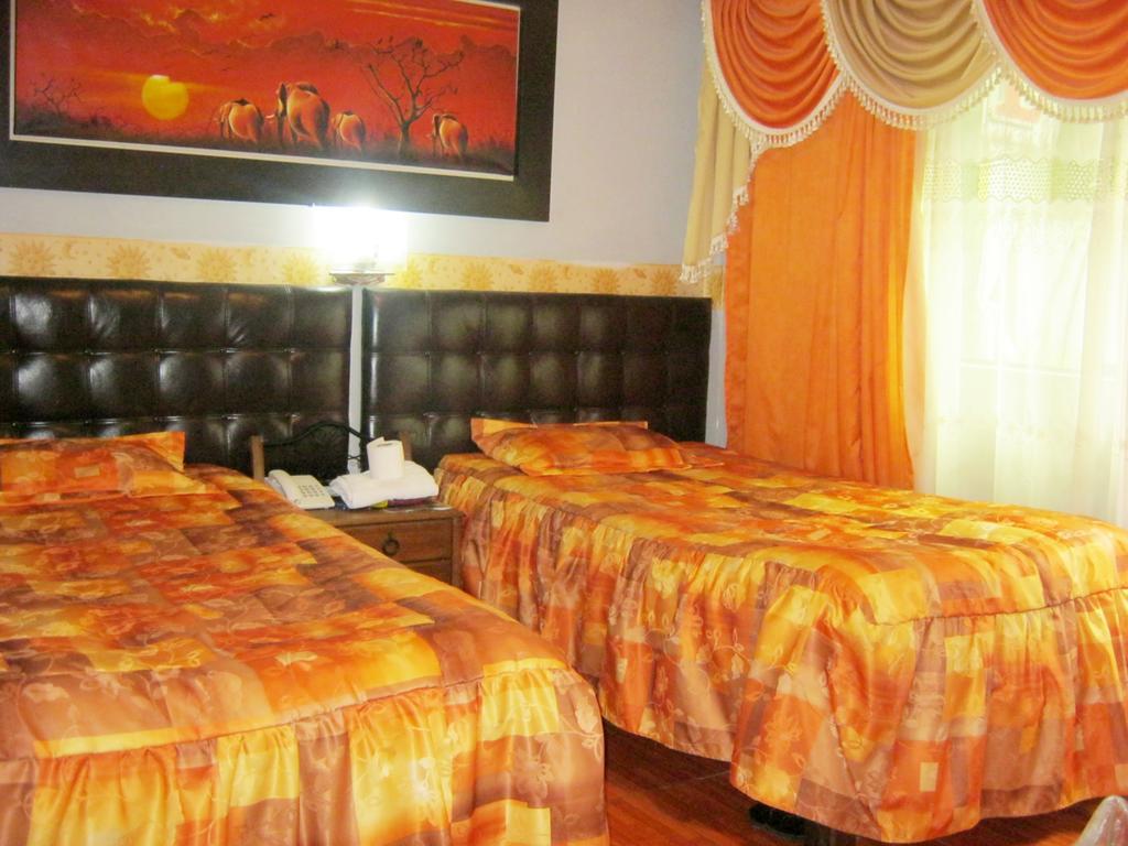 Hotel Residencial El Eden De Adan Y Eva Andahuaylas Ruang foto